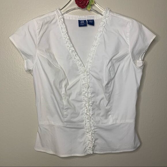 SO GSJC white blouse V-neck Medium - Picture 2 of 5
